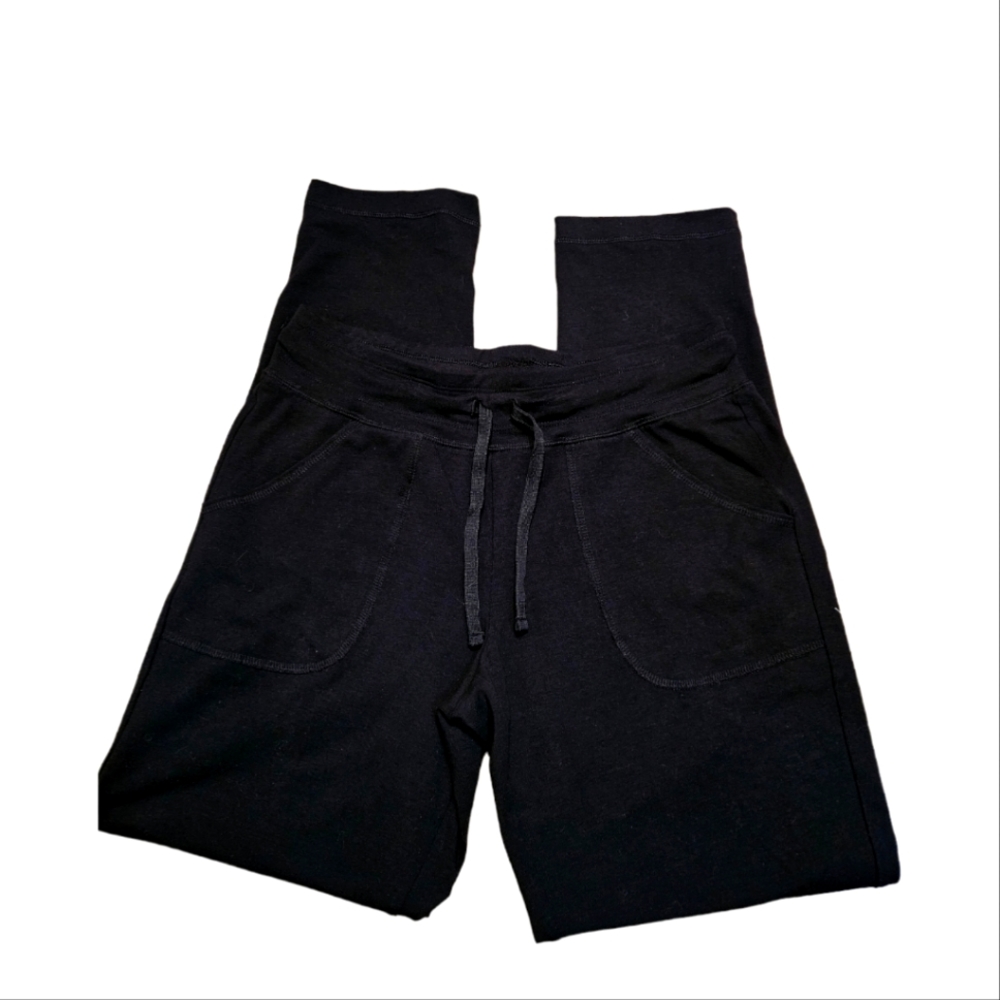 Athletic works black leggings
